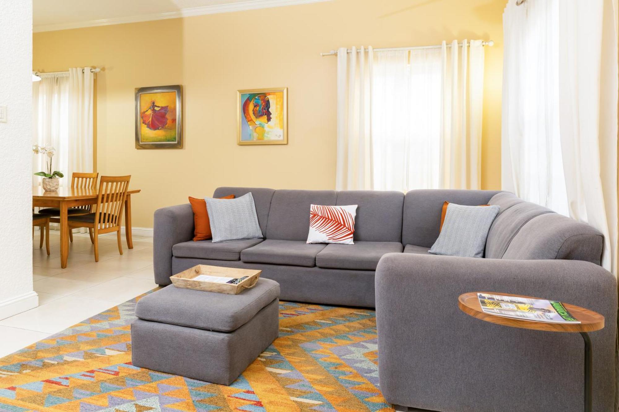 Choose To Be Happy At The Westbury - Two Bedroom Apartment Kingston Exterior foto