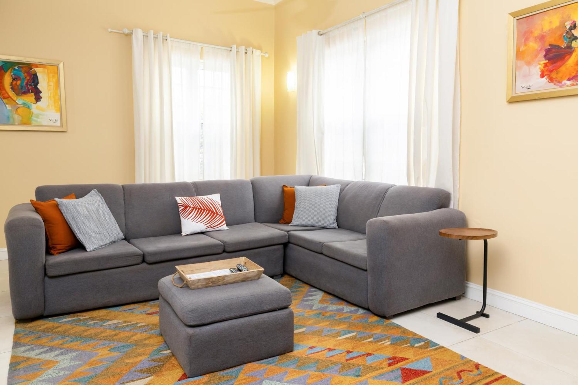 Choose To Be Happy At The Westbury - Two Bedroom Apartment Kingston Exterior foto