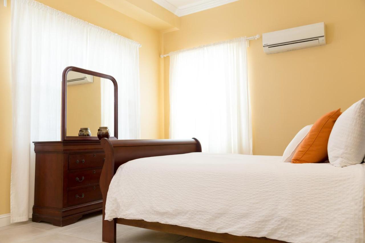 Choose To Be Happy At The Westbury - Two Bedroom Apartment Kingston Exterior foto