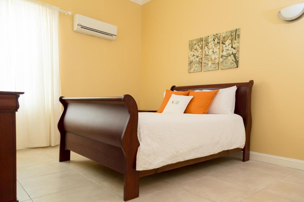 Choose To Be Happy At The Westbury - Two Bedroom Apartment Kingston Exterior foto