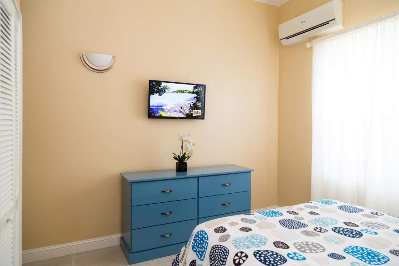 Choose To Be Happy At The Westbury - Two Bedroom Apartment Kingston Exterior foto